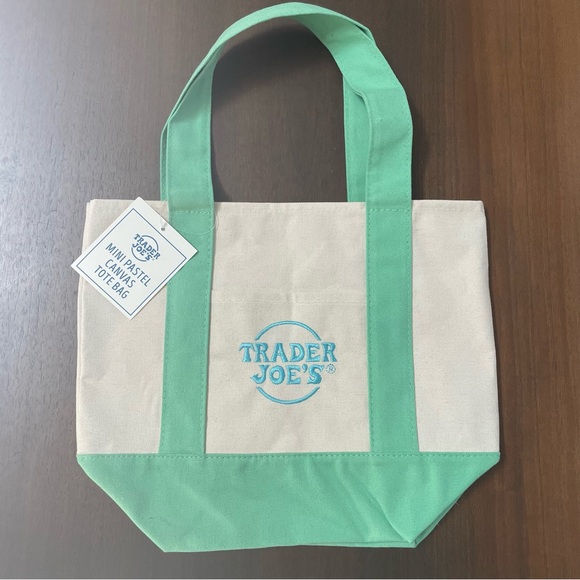 Trader Joe’s canvas Mint Green and Cream Tote Bag - Picture 1 of 4